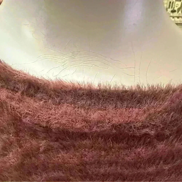 Ann Taylor Velour Sweater - Picture 6 of 8